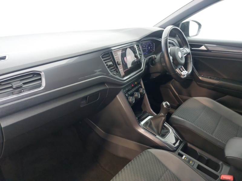 Used Volkswagen T-Roc 2021 for sale - 77782658: Photo 5