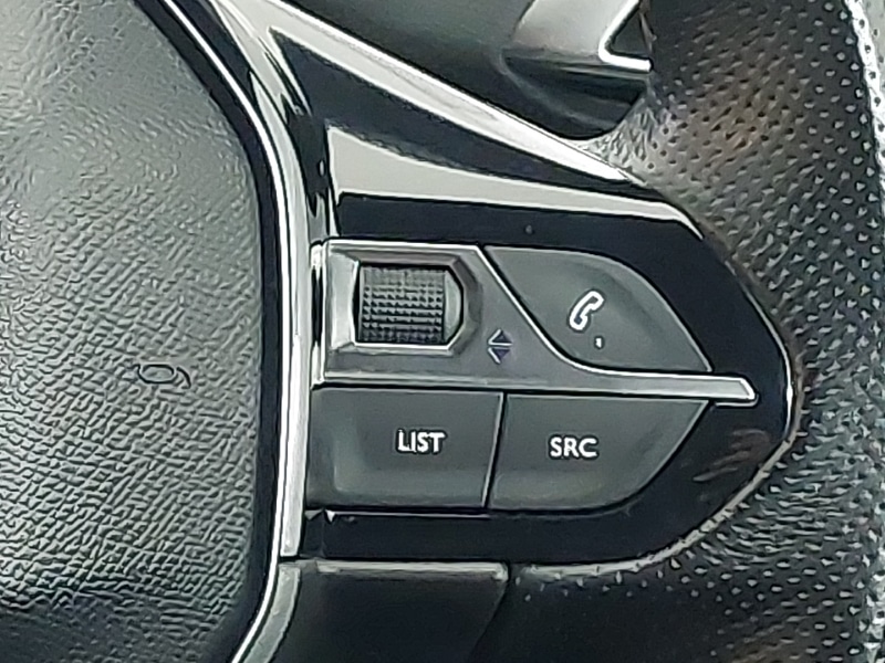 Used Peugeot 3008 2018 for sale - 77899182: Photo 11