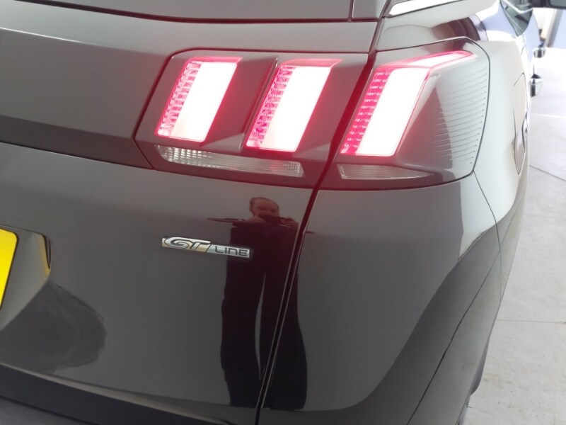 Used Peugeot 3008 2018 for sale - 77899182: Photo 14