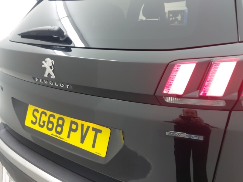 Used Peugeot 3008 2018 for sale - 77899182: Photo 15