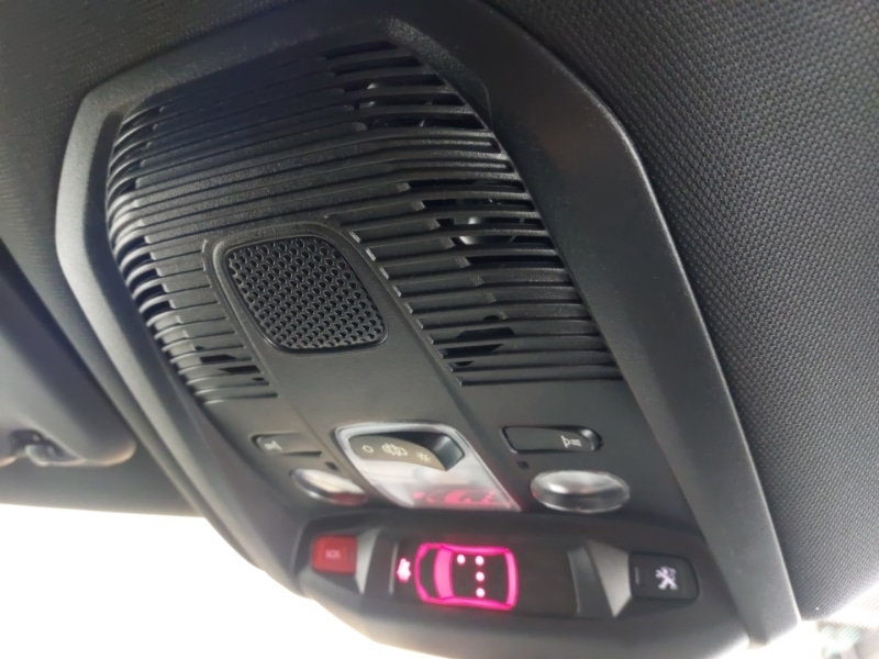 Used Peugeot 3008 2018 for sale - 77899182: Photo 18