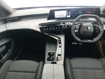 Used Peugeot 5008 2025 for sale - 75882555: Photo