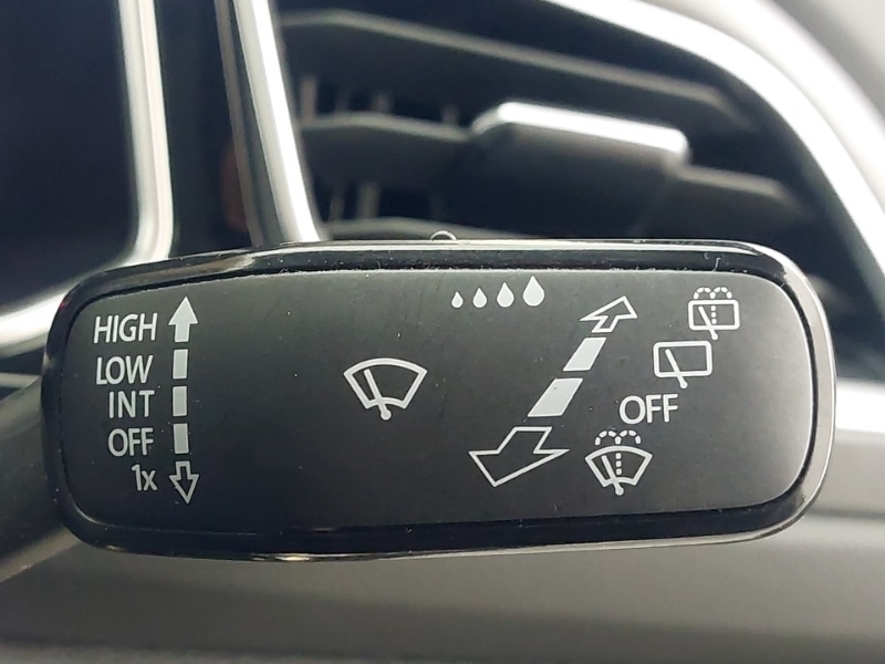 Used Volkswagen T-Roc 2022 for sale - 76404064: Photo 19