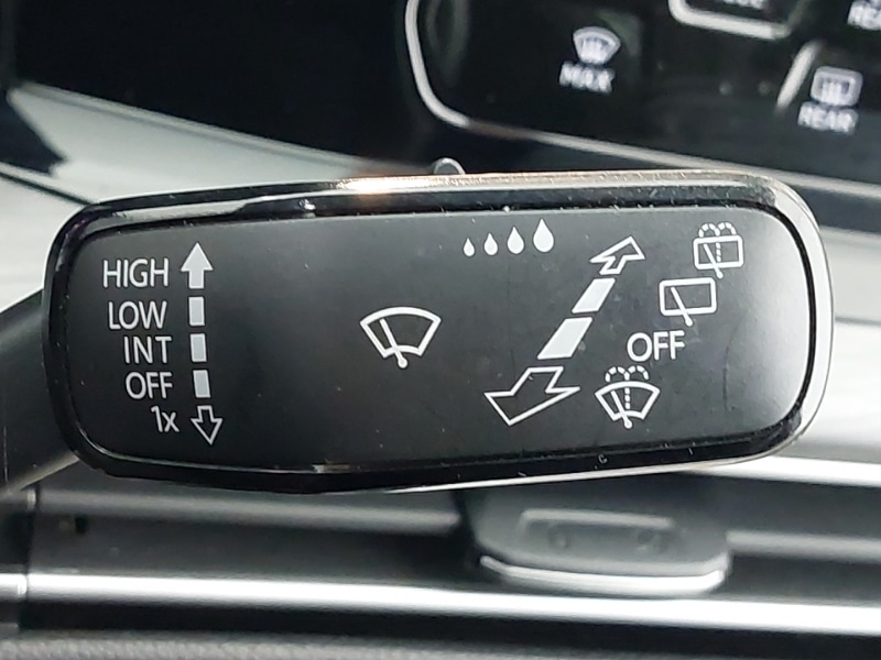 Used Volkswagen Golf 2020 for sale - 76915637: Photo 19