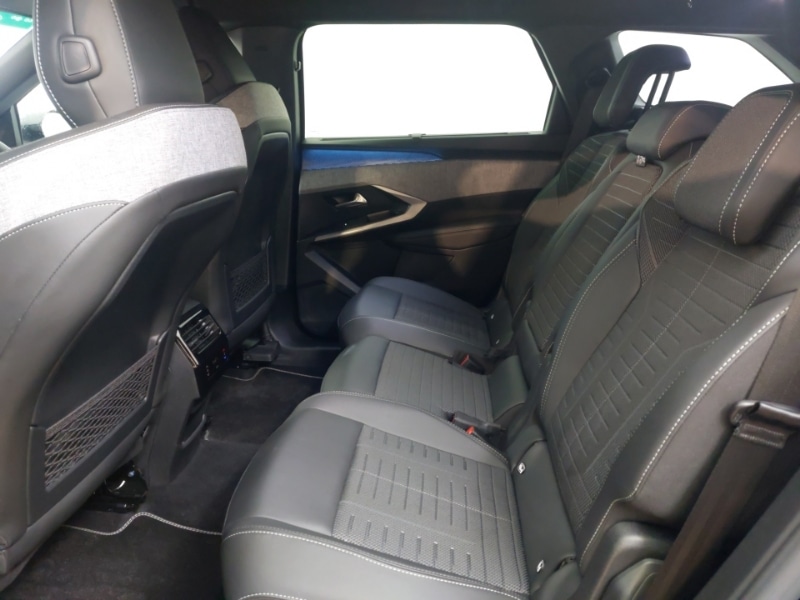 Used Peugeot 5008 2025 for sale - 76771500: Photo 6