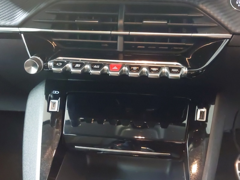 Used Peugeot 208 2023 for sale - 77073618: Photo 14