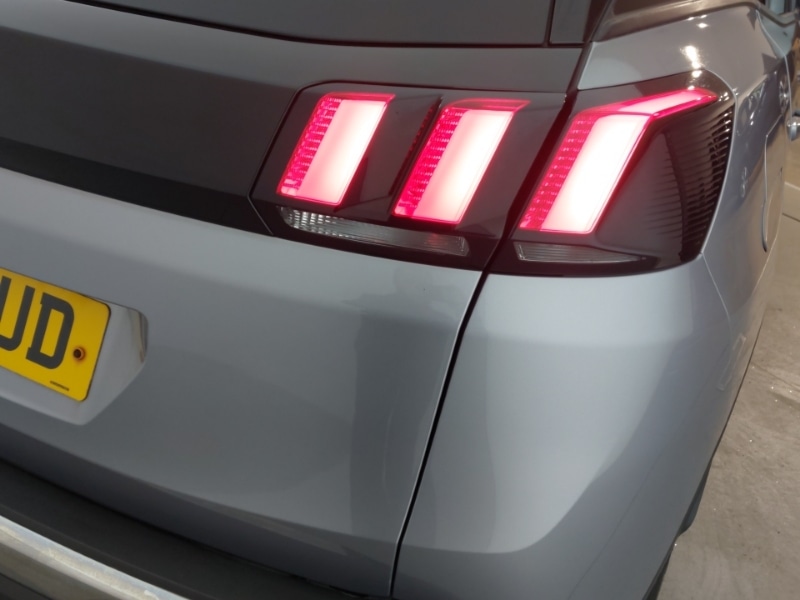 Used Peugeot 3008 2018 for sale - 76880224: Photo 14