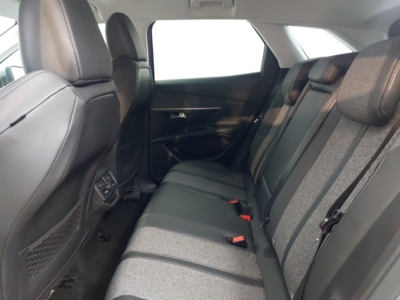 Used Peugeot 3008 2018 for sale - 76880224: Photo 6