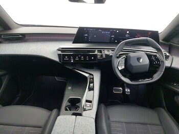 Used Peugeot 5008 2025 for sale - 78963138: Photo