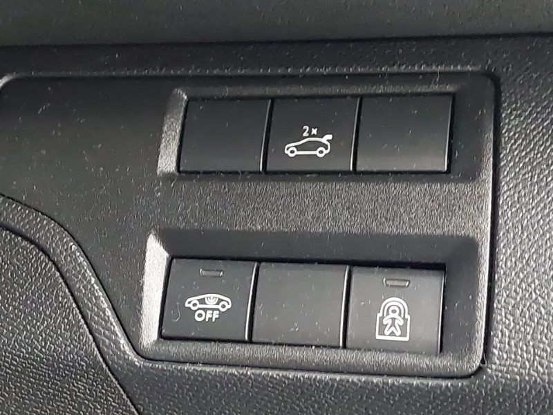 Used Peugeot 3008 2020 for sale - 77405140: Photo 17