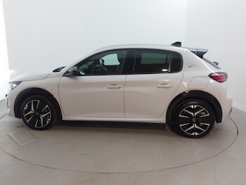 Used Peugeot 208 2025 for sale - 77466348: Photo