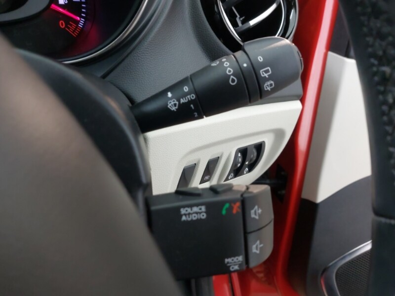 Used Renault Captur 2020 for sale - 77475849: Photo 18