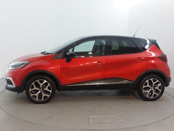 Used Renault Captur 2020 for sale - 77475849: Photo