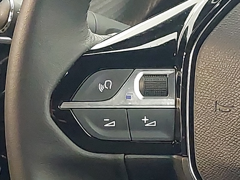 Used Peugeot 2008 2024 for sale - 77856172: Photo 10