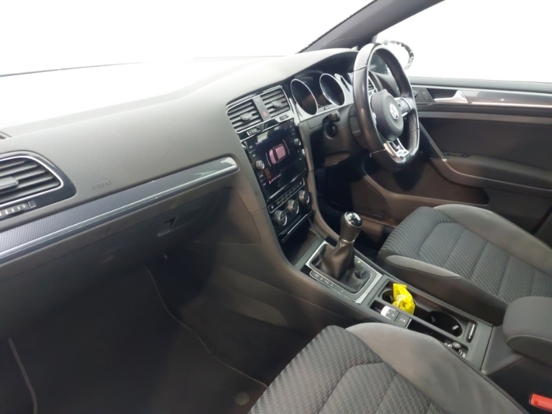 Used Volkswagen Golf 2020 for sale - 77536566: Photo 5