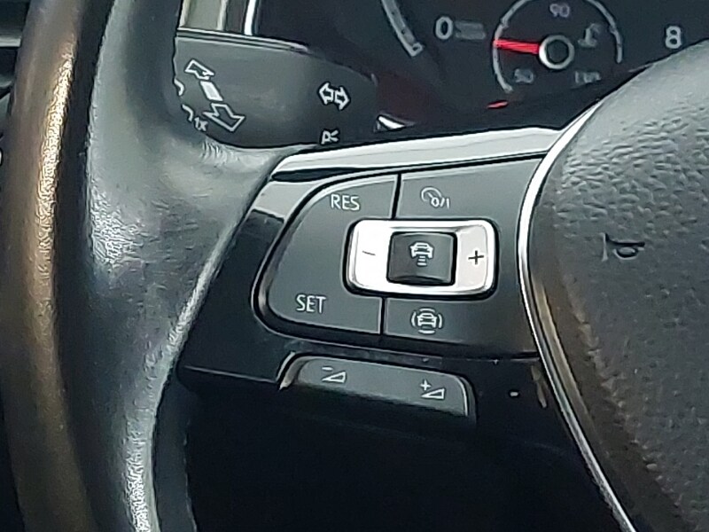 Used Volkswagen T-Roc 2020 for sale - 77605702: Photo 10