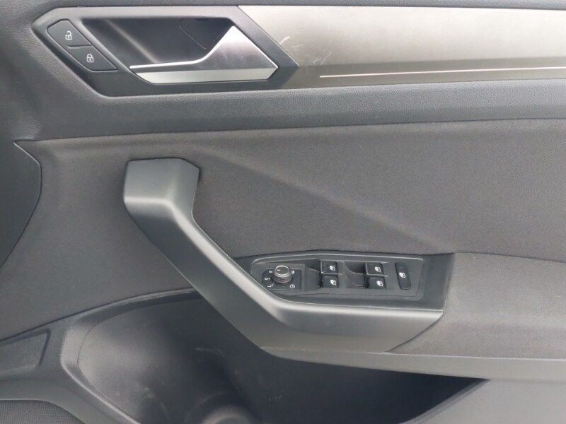 Used Volkswagen T-Roc 2020 for sale - 77605702: Photo 16