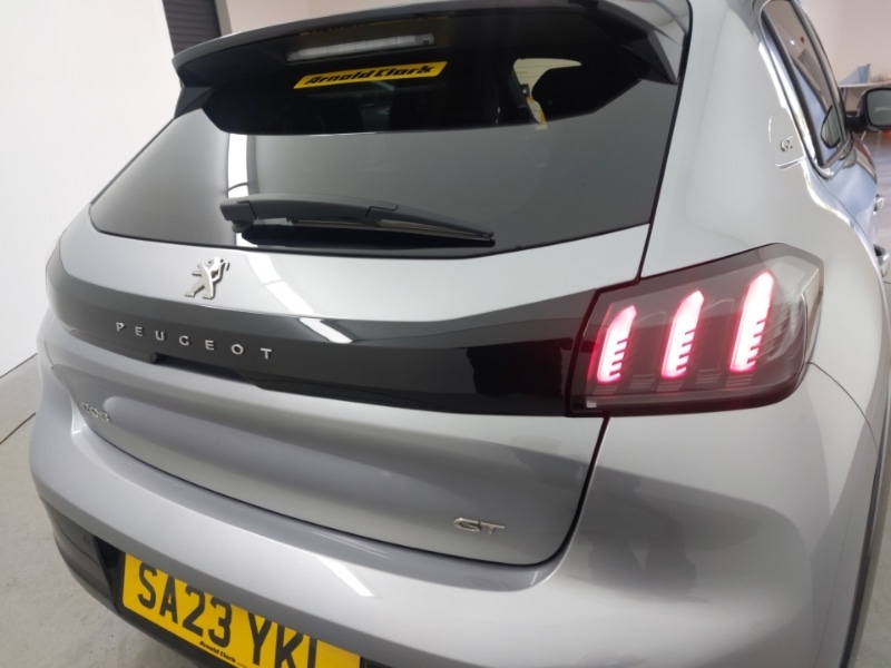 Used Peugeot 208 2023 for sale - 77933038: Photo 15