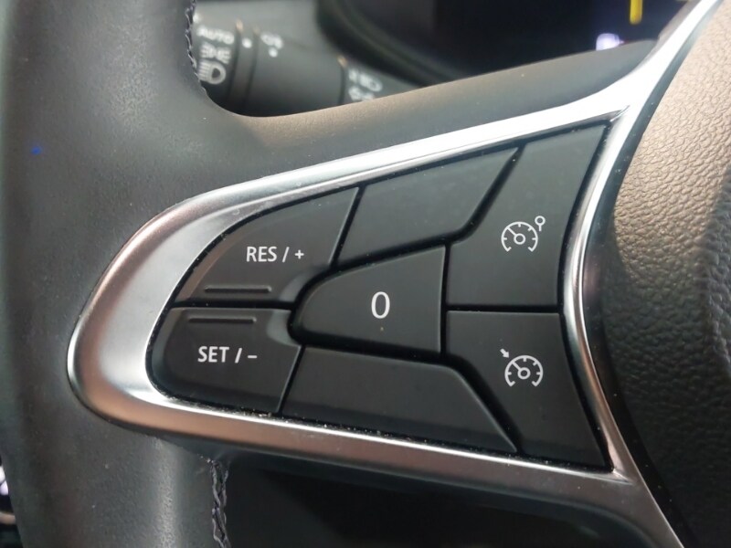 Used Renault Clio 2024 for sale - 76880229: Photo 10