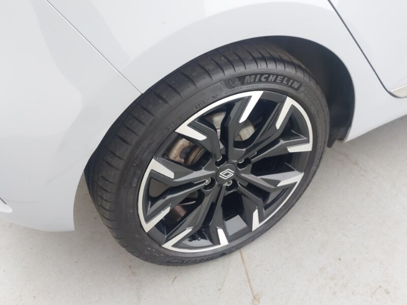 Used Renault Clio 2024 for sale - 76880229: Photo 13