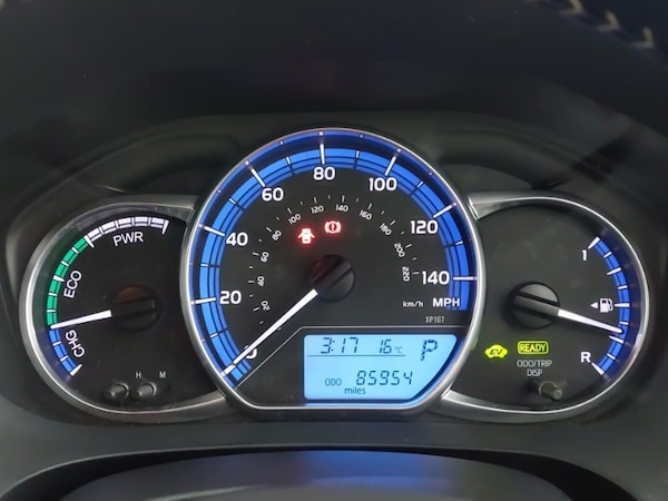 Used Toyota Yaris 2016 for sale - 76325441: Photo 18