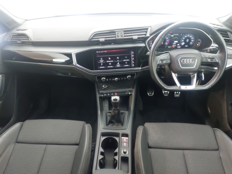 Used Audi Q3 2022 for sale - 76506921: Photo 2