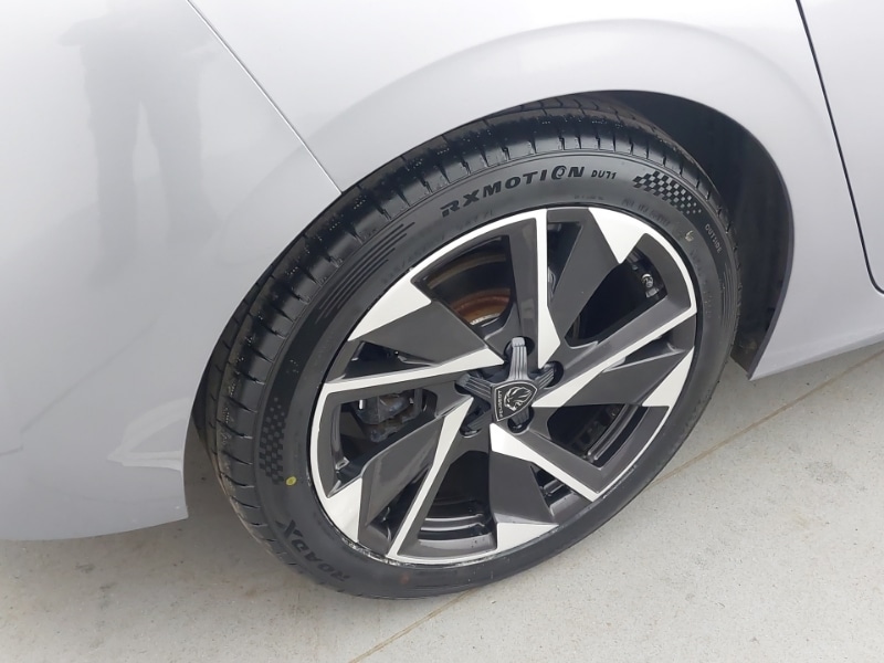 Used Peugeot 308 2022 for sale - 77081139: Photo 13