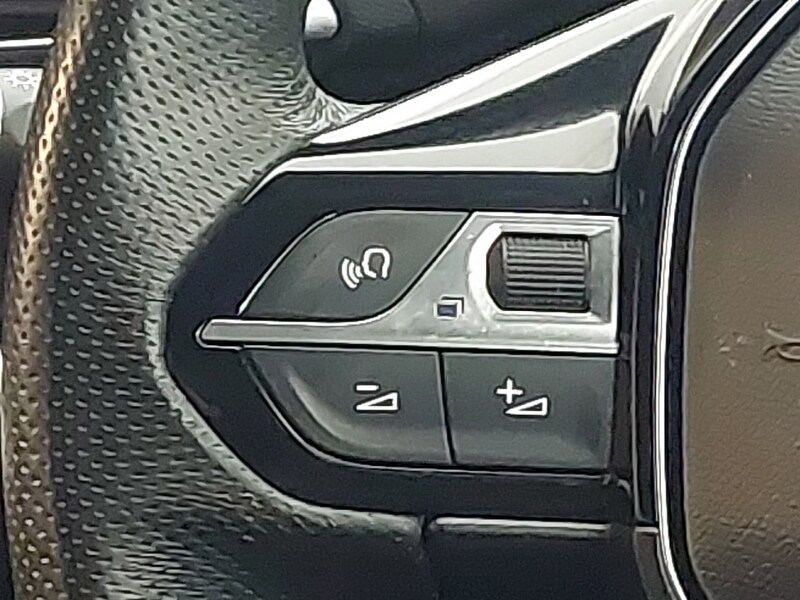 Used Peugeot 3008 2019 for sale - 77721931: Photo 10