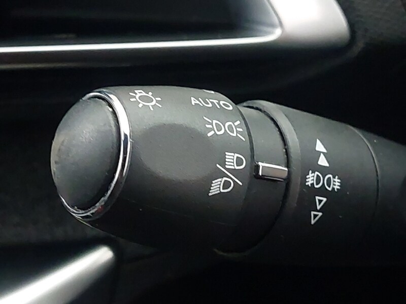 Used Peugeot 3008 2019 for sale - 77721931: Photo 19