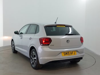 Used Volkswagen Polo 2019 for sale - 77751799: Photo