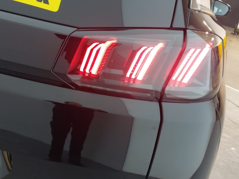 Used Peugeot 5008 2022 for sale - 76656751: Photo 14