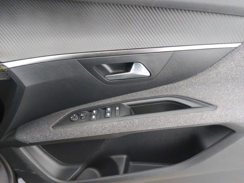 Used Peugeot 5008 2022 for sale - 76656751: Photo 16