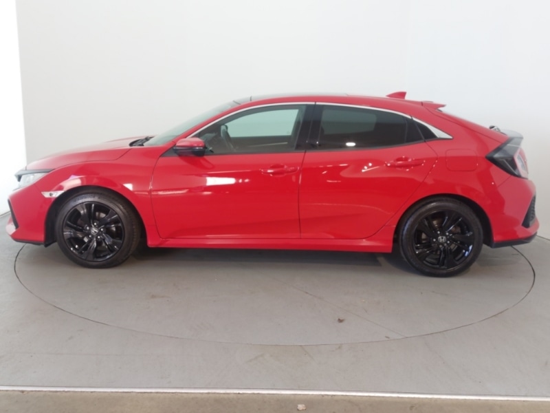 Used Honda Civic 2018 for sale - 77338564: Photo 4