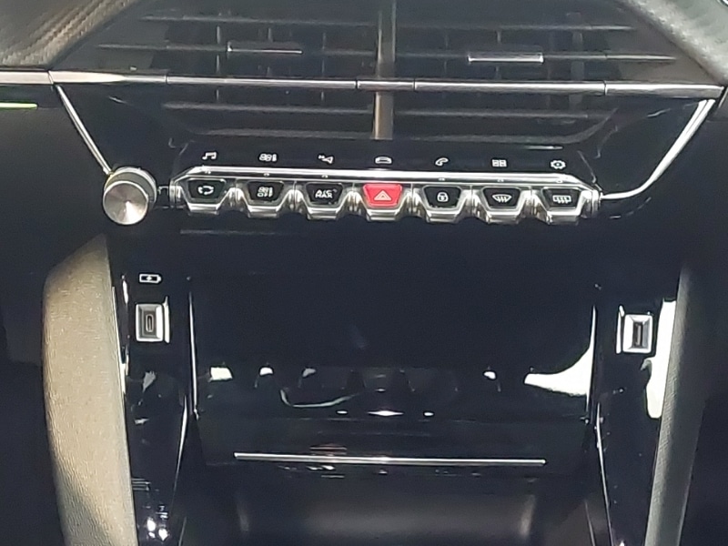 Used Peugeot 208 2022 for sale - 76506870: Photo 11