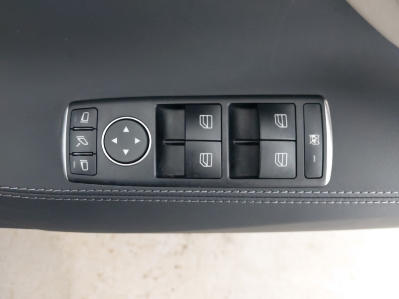 Used Tesla Model S 2020 for sale - 77338379: Photo 12