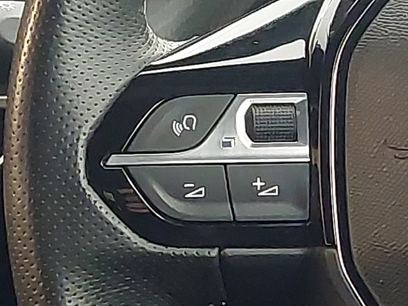 Used Peugeot 208 2022 for sale - 76897510: Photo 10