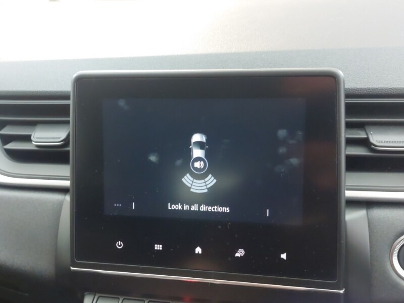 Used Renault Captur 2023 for sale - 76543328: Photo 19