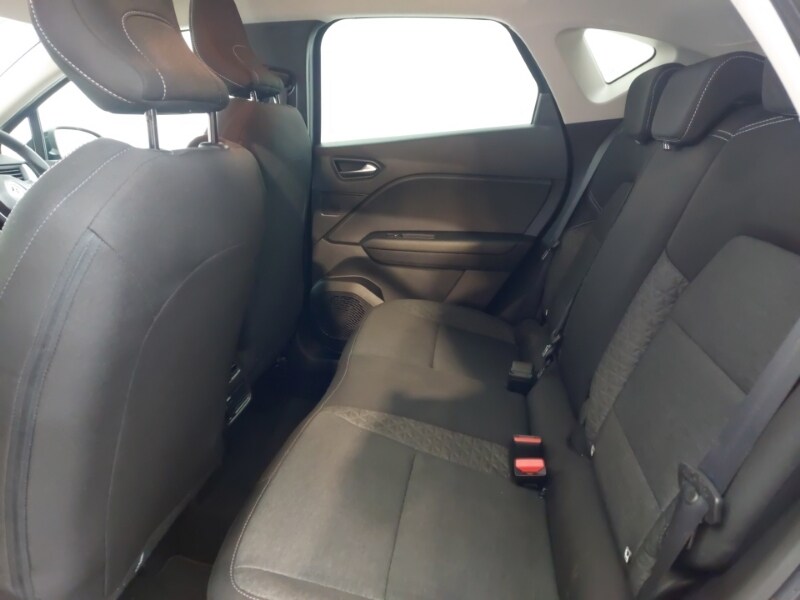 Used Renault Captur 2023 for sale - 76543328: Photo 6