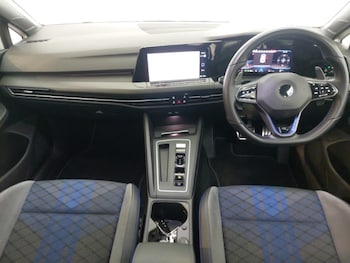 Used Volkswagen Golf 2022 for sale - 77202116: Photo