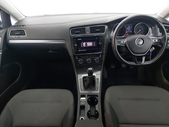Used Volkswagen Golf 2017 for sale - 78342985: Photo