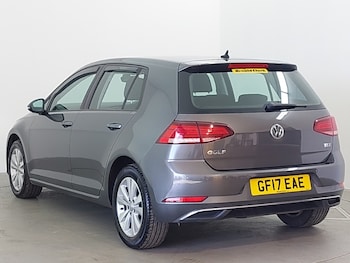 Used Volkswagen Golf 2017 for sale - 78342985: Photo