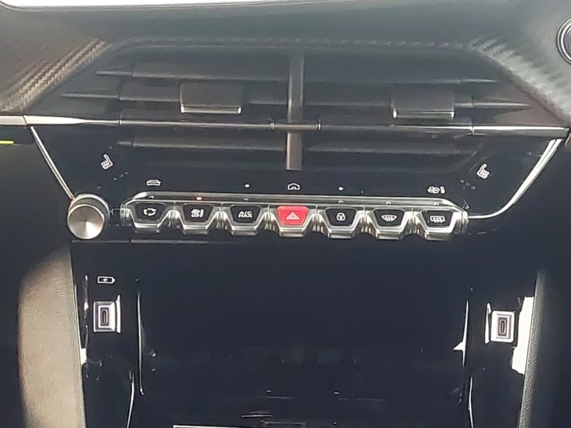 Used Peugeot 2008 2025 for sale - 76431530: Photo 11