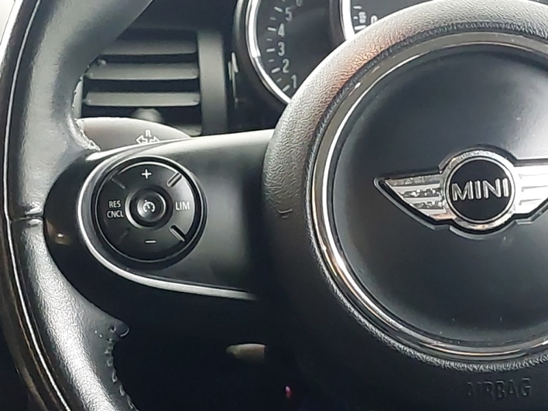 Used MINI Hatch 2018 for sale - 77126630: Photo 10