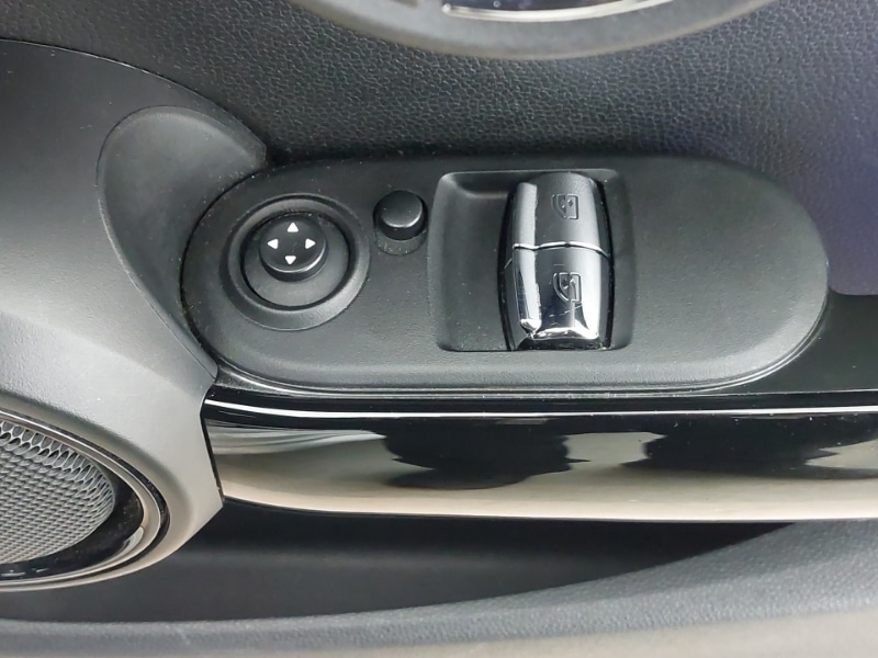 Used MINI Hatch 2018 for sale - 77126630: Photo 13