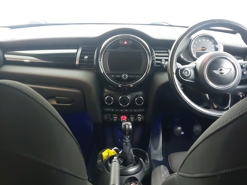 Used MINI Hatch 2018 for sale - 77126630: Photo 2