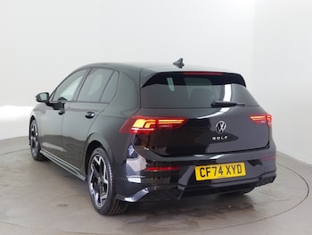Used Volkswagen Golf 2025 for sale - 78963143: Photo