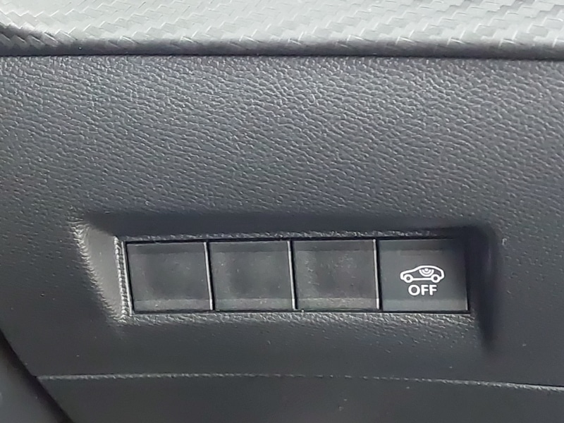 Used Peugeot 2008 2024 for sale - 77119190: Photo 17