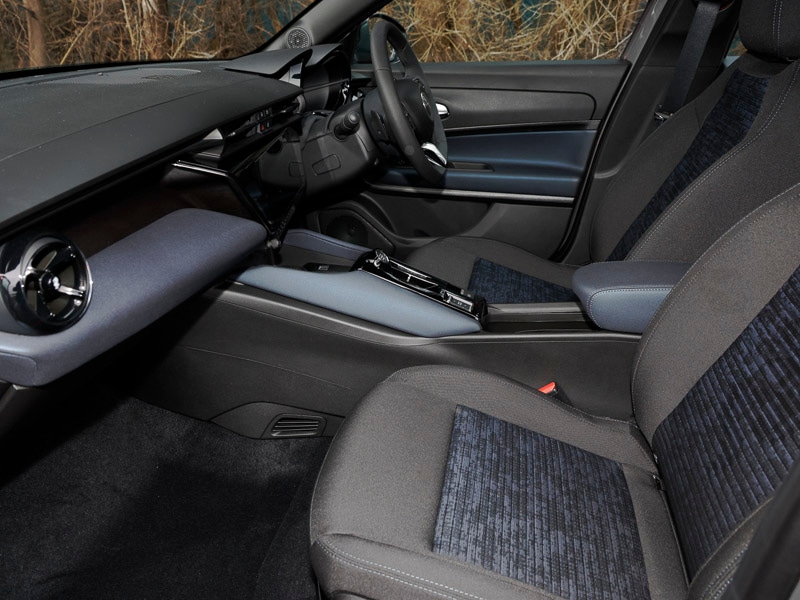 Used Alfa Romeo Junior 2025 for sale - 78140106: Photo 5