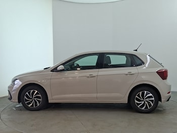 Used Volkswagen Polo 2024 for sale - 79382875: Photo