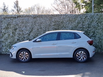 Used Volkswagen Polo 2023 for sale - 78317984: Photo